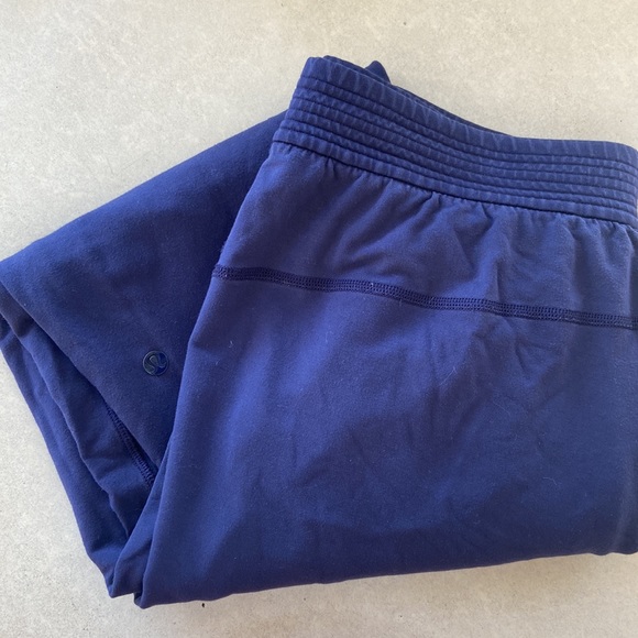 Lululemon Ceremony Sweatpant Deep Indigo Navy Size 8 Pockets - Picture 8 of 12